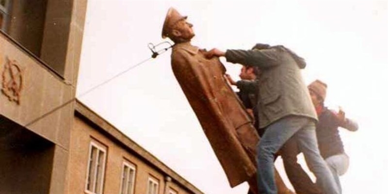 1978 - Iran in rivolta contro lo Scià (47 anni fa)