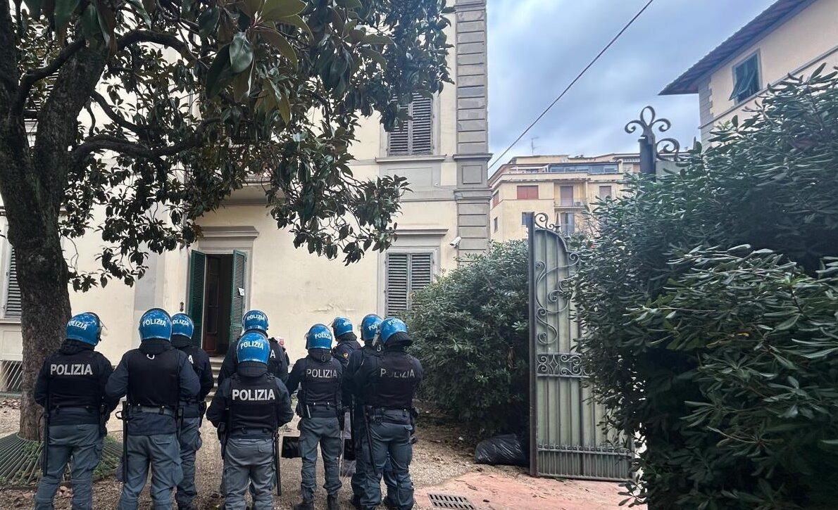 Polizia intervento 25 02