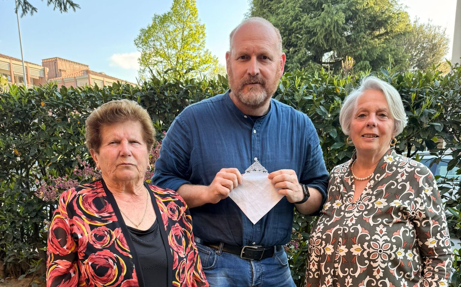 Sindaco David Baroncelli e ricamatrici